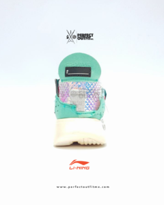 Essence FRANKESTAIN Ace 2.0 by Li-Ning FASHION WEEK - online store