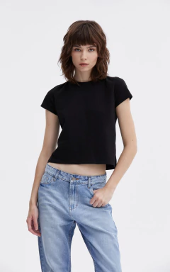 REMERA ADAM