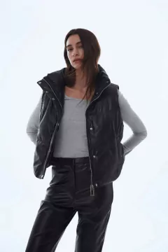 CHALECO VEGAN LEATHER