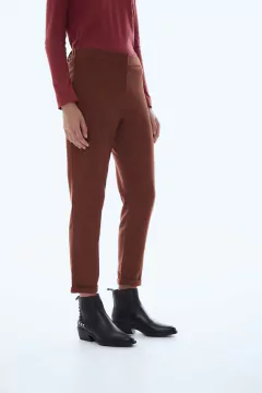PANTALON CAPRI ESENCIAL - comprar online