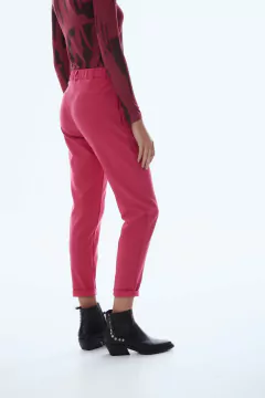 PANTALON CAPRI ESENCIAL - Pokita Kosa