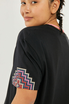 REMERA TRIM en internet