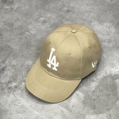 GORRA "LA"