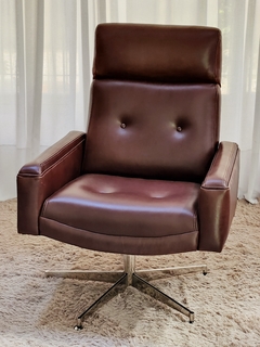 Sillón giratorio Lounge