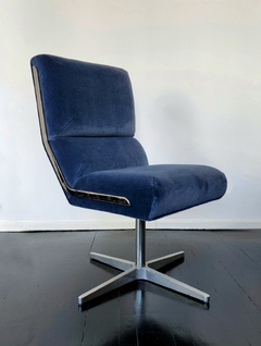Silla giratoria cromada - comprar online