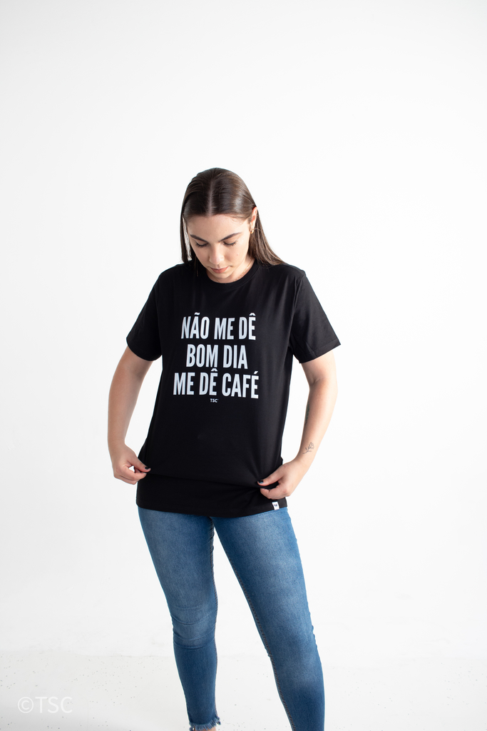 tee shirt cafe