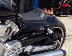 Kit Customização Harley Davidson Vrod Nigth Rod Paralamas curto banco solo estofado suporte de placa lateral e suporte de piscas - loja online
