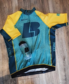 Jersey Libertador Bikes + caramañola de regalo