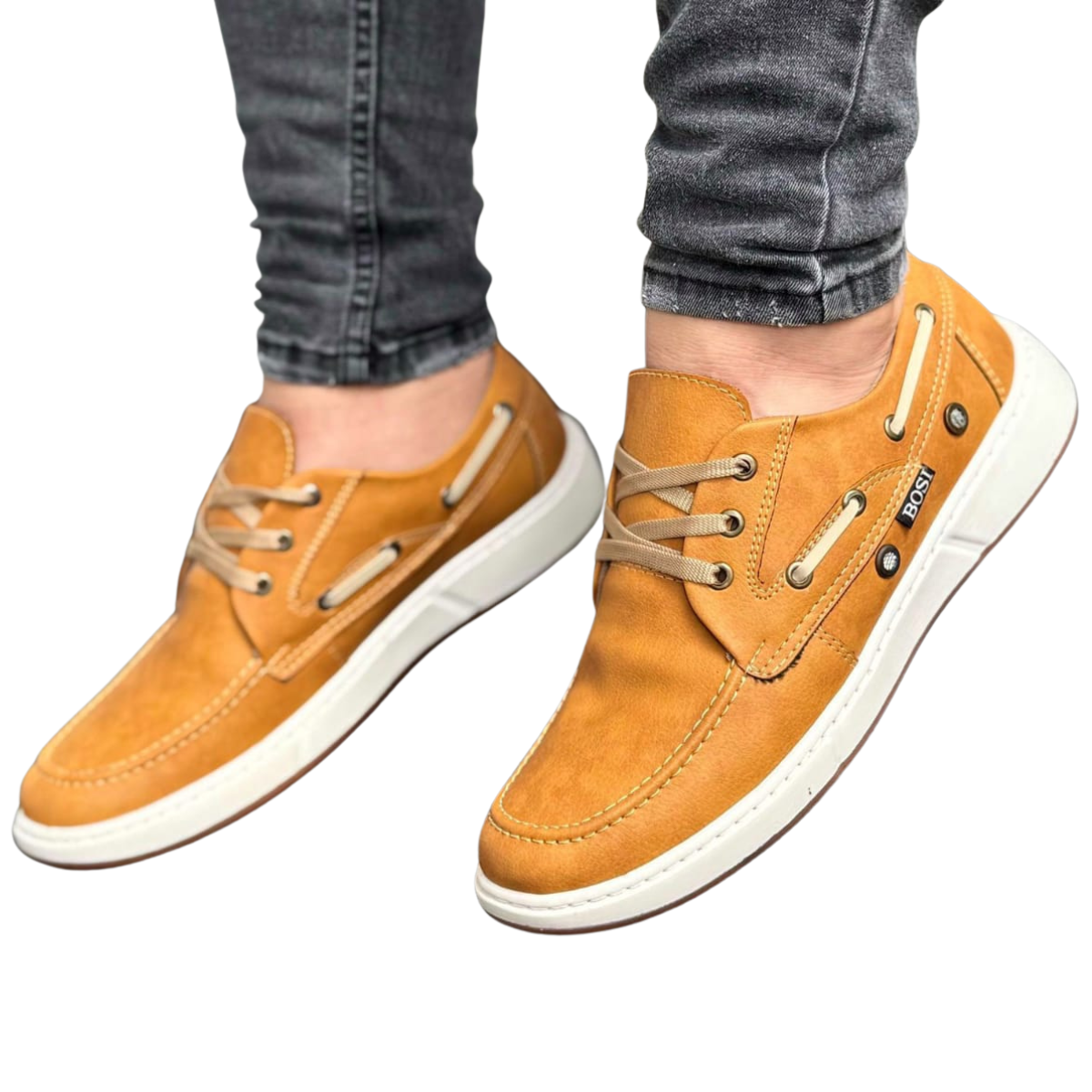 BOSI MOCASINES ZAPATOS APACHE HOMBRE: Elegancia y Comodidad en Cada Paso. En Onlineshoppingcenterg , sabemos que los hombres buscan calzado que combine estilo, comodidad y durabilidad. Los BOSI MOCASINES ZAPATOS APACHE HOMBRE son una opción ideal para quienes desean un look casual y elegante al mismo tiempo. Estos mocasines de cuero destacan por su diseño clásico y resistencia, ideales para el día a día o eventos informales. A continuación, exploraremos más sobre estos zapatos, sus características y por qué son una excelente elección.  ¿Por Qué Elegir BOSI MOCASINES ZAPATOS APACHE HOMBRE? Los BOSI MOCASINES ZAPATOS APACHE HOMBRE son conocidos por su diseño icónico y materiales de alta calidad, que aseguran un ajuste cómodo y una excelente durabilidad. Este modelo de mocasín es perfecto para quienes desean proyectar un estilo moderno sin renunciar a la elegancia clásica.  Beneficios de los Mocasines Apache de Bosi Comodidad sin igual : Fabricados en materiales de primera calidad, estos mocasines de cuero para hombre se adaptan fácilmente al pie, brindando una experiencia de uso cómoda durante todo el día.  Estilo clásico y versátil : Los zapatos Bosi Apache hombre clásicos tienen un diseño que nunca pasa de moda, perfecto para cualquier atuendo casual o semiformal.  Durabilidad y calidad : Confeccionados en piel de alta calidad , los mocasines Bosi hombre son ideales para aquellos que buscan invertir en calzado resistente y de larga duración.  Variedad de opciones : Disponibles en diferentes tonalidades y acabados, permiten adaptarse a cualquier estilo personal.  Características Destacadas de los BOSI MOCASINES ZAPATOS APACHE HOMBRE Material de cuero genuino : La piel de los mocasines de hombre es suave al tacto y se adapta al pie con el tiempo, proporcionando un ajuste cada vez más cómodo. Diseño ergonómico : Estos zapatos mocasines de cuero para hombre ofrecen una estructura que apoya correctamente el pie, ideal para largas caminatas o días ajetreados. Suela antideslizante : Los mocasines hombre elegantes de Bosi incluyen una suela que brinda mayor estabilidad, adecuada para diferentes superficies.