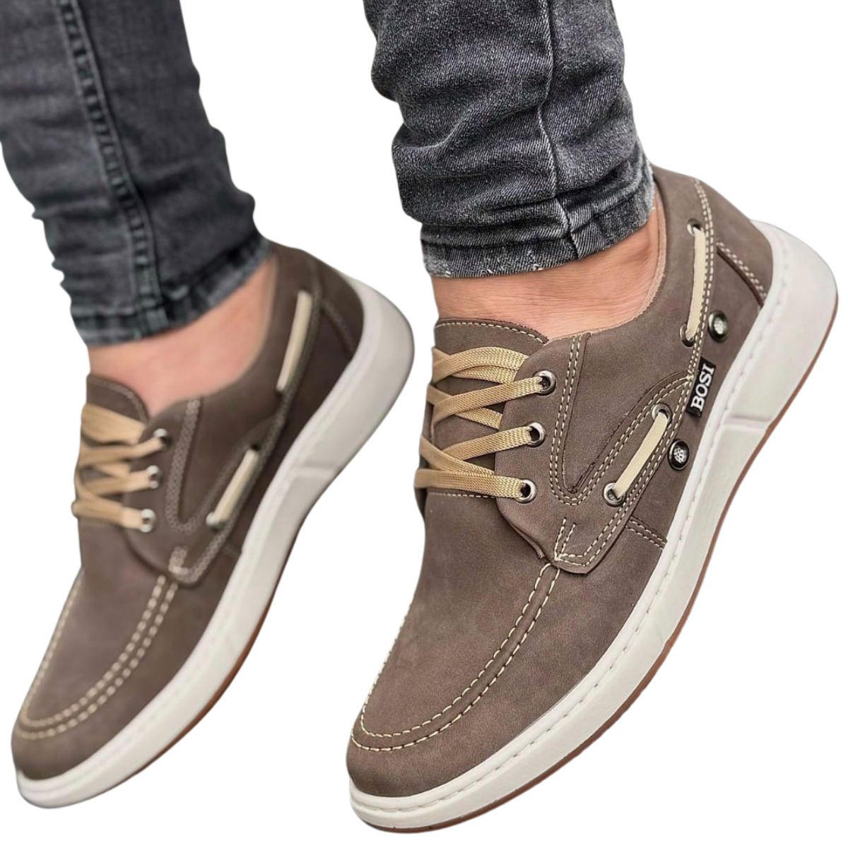 BOSI MOCASINES ZAPATOS APACHE HOMBRE: Elegancia y Comodidad en Cada Paso. En Onlineshoppingcenterg , sabemos que los hombres buscan calzado que combine estilo, comodidad y durabilidad. Los BOSI MOCASINES ZAPATOS APACHE HOMBRE son una opción ideal para quienes desean un look casual y elegante al mismo tiempo. Estos mocasines de cuero destacan por su diseño clásico y resistencia, ideales para el día a día o eventos informales. A continuación, exploraremos más sobre estos zapatos, sus características y por qué son una excelente elección.  ¿Por Qué Elegir BOSI MOCASINES ZAPATOS APACHE HOMBRE? Los BOSI MOCASINES ZAPATOS APACHE HOMBRE son conocidos por su diseño icónico y materiales de alta calidad, que aseguran un ajuste cómodo y una excelente durabilidad. Este modelo de mocasín es perfecto para quienes desean proyectar un estilo moderno sin renunciar a la elegancia clásica.  Beneficios de los Mocasines Apache de Bosi Comodidad sin igual : Fabricados en materiales de primera calidad, estos mocasines de cuero para hombre se adaptan fácilmente al pie, brindando una experiencia de uso cómoda durante todo el día.  Estilo clásico y versátil : Los zapatos Bosi Apache hombre clásicos tienen un diseño que nunca pasa de moda, perfecto para cualquier atuendo casual o semiformal.  Durabilidad y calidad : Confeccionados en piel de alta calidad , los mocasines Bosi hombre son ideales para aquellos que buscan invertir en calzado resistente y de larga duración.  Variedad de opciones : Disponibles en diferentes tonalidades y acabados, permiten adaptarse a cualquier estilo personal.  Características Destacadas de los BOSI MOCASINES ZAPATOS APACHE HOMBRE Material de cuero genuino : La piel de los mocasines de hombre es suave al tacto y se adapta al pie con el tiempo, proporcionando un ajuste cada vez más cómodo. Diseño ergonómico : Estos zapatos mocasines de cuero para hombre ofrecen una estructura que apoya correctamente el pie, ideal para largas caminatas o días ajetreados. Suela antideslizante : Los mocasines hombre elegantes de Bosi incluyen una suela que brinda mayor estabilidad, adecuada para diferentes superficies.