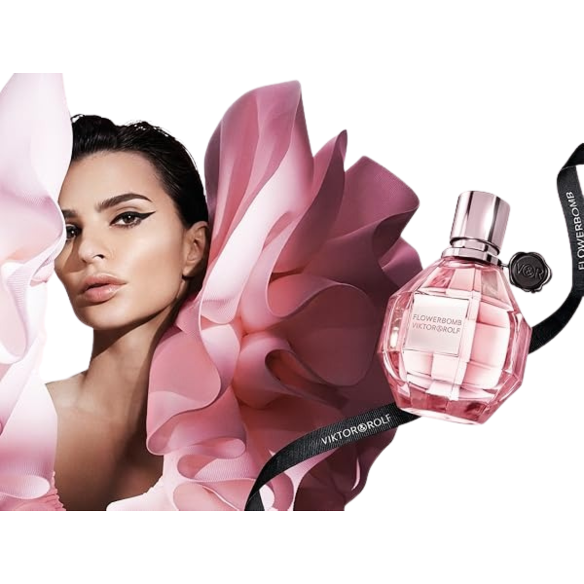 FLOWERBOMB VIKTOR & ROLF FRAGRANTICA MUJER 100 ML. El perfume Flowerbomb Viktor & Rolf Fragrantica Mujer 100 ml es una fragancia que ha conquistado a mujeres de todo el mundo gracias a su aroma floral intenso y duradero. Si buscando información sobre este perfume y dónde comprarlo, has llegado al lugar indicado. En Onlineshoppingcenterg , encontrarás este perfume a un precio competitivo, y te ayudaremos a descubrir todo lo que hace un este perfume tan especial.  ¿Qué Hace Especial al FLOWERBOMB VIKTOR & ROLF FRAGRANTICA MUJER 100 ML? El Flowerbomb Viktor & Rolf 100 ml es un perfume pensado para mujeres que buscan una fragancia dulce, elegante y sofisticada. Este perfume pertenece a la familia olfativa floral-oriental, y es conocido por su intensidad y durabilidad. Se presenta en un frasco de 100 ml que asegura que tendrá fragancia por mucho tiempo, manteniendo su frescura en cada aplicación.  A Qué Huele el FLOWERBOMB VIKTOR & ROLF FRAGRANTICA MUJER 100 ML El aroma del Flowerbomb Viktor & Rolf es una explosión floral que incluye notas de jazmín, fresia, orquídea, rosa y pachulí. Estas notas le dan un toque dulce y femenino, perfecto para ocasiones especiales o para el día a día si buscas destacar con un perfume inconfundible.  Notas del Flowerbomb Viktor & Rolf : Notas de Salida : Té y bergamota, que aportan un toque fresco al inicio. Notas de Corazón : Orquídea, jazmín, rosa y fresia, que le dan el característico aroma floral. Notas de Fondo : Pachulí y almizcle, que aportan durabilidad y profundidad al perfume.