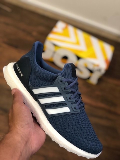 adidas boost azul