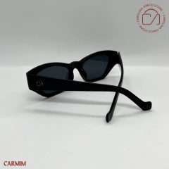 ÓCULOS DE SOL PRETO ESTRELA (SNE56111) - Carolina Areco Store