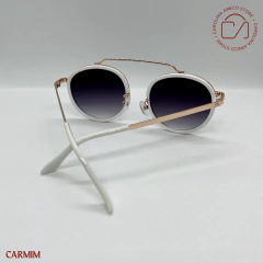ÓCULOS DE SOL BRANCO LÍRIO (NIGC7) - Carolina Areco Store