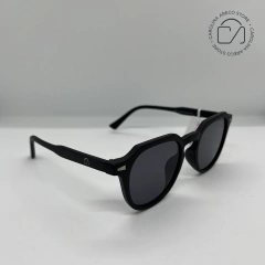 ÓCULOS DE SOL REDONDO PRETO FOSCO (OM50182) - comprar online