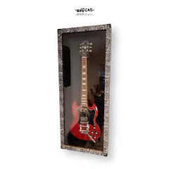 Mueble Vitrina Forrado Flotante Para Guitarra - comprar online