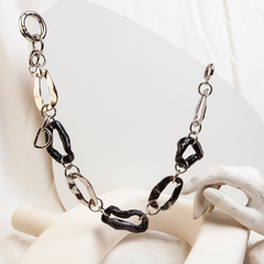 MARIA - Choker/Gargantilha em cerâmica e metal - Preto