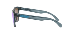 Oakley 0OO9013 F6 FROGSKINS(TM) PRIZM SAPPPHIRE IRIDIUM POLARIZADO - NEA.VISIÓN