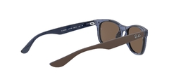 Rayban 0RJ9052S 706873 JUNIOR NEW WAYFARER TRANSPARENT BLUE en internet