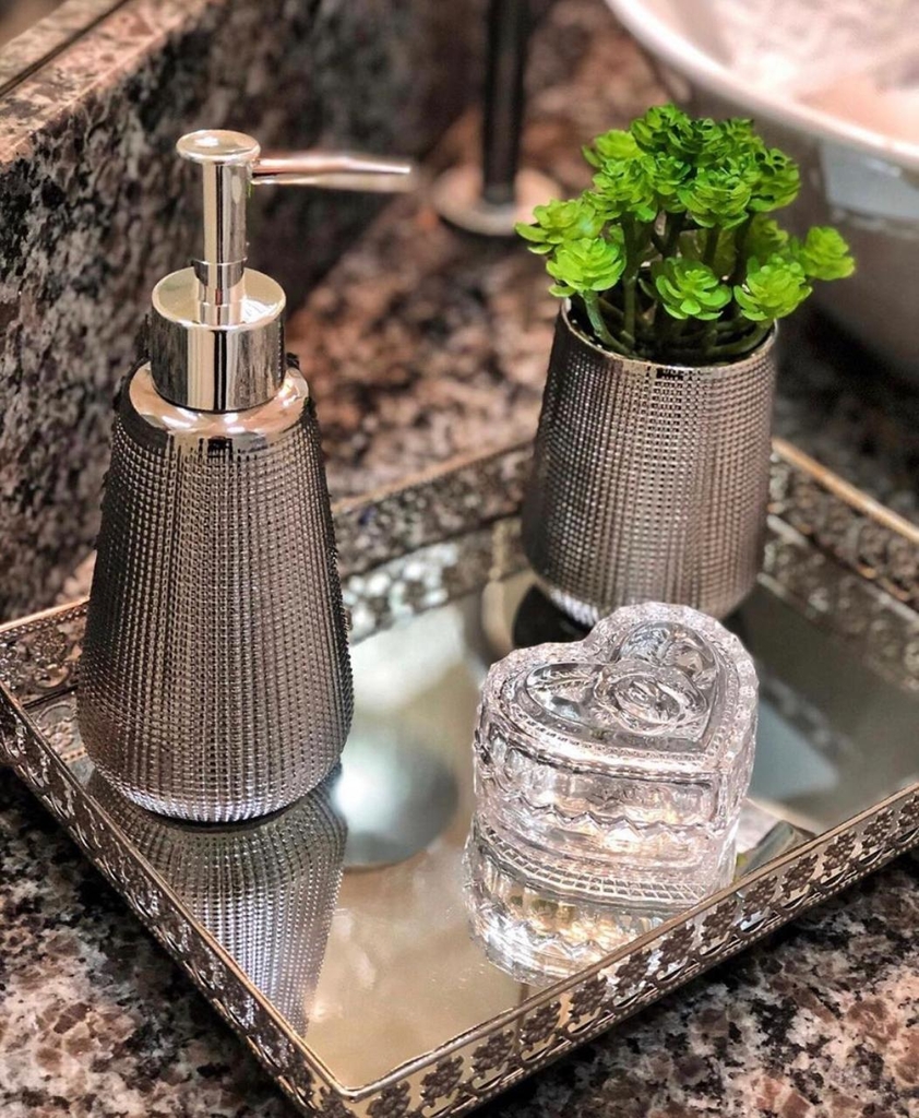 silver sparkle bathroom accessories