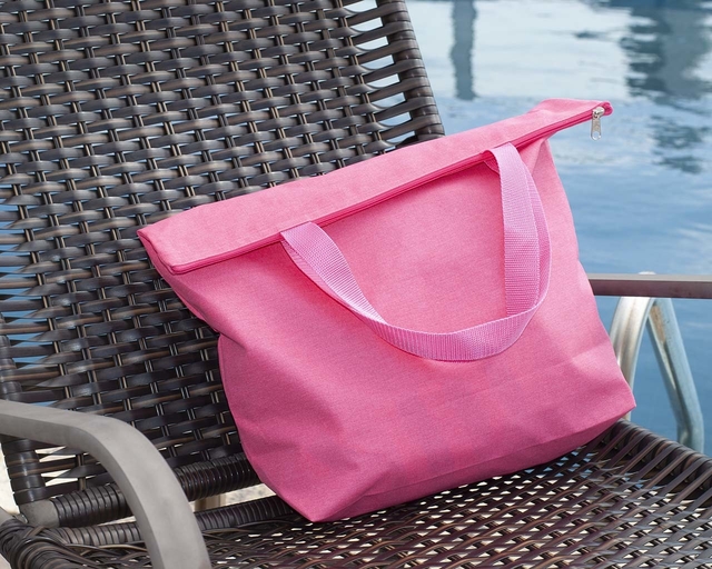 pink wicker bolsa