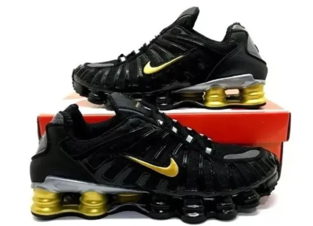 nike 12s molas preto e dourado