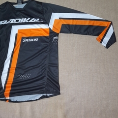 JERSEY RADIKAL en internet