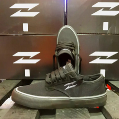 ZAPATILLAS RADIKAL BLACK