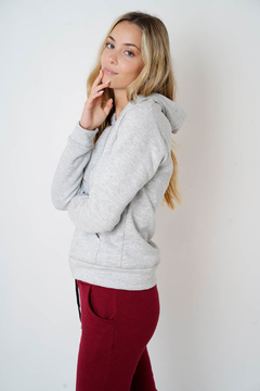 Campera de friza, con bolsillos y capucha. Calidad Premium. - tienda online