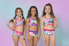 Bikini de nenas, top con short. Calidad premium. Art 6301.