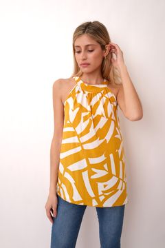 Blusa de poplin , corte americano ,estampas variadas