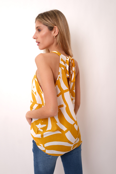 Blusa de poplin , corte americano ,estampas variadas - comprar online