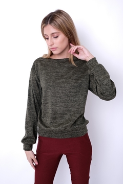 Buzo de angora rústico, cuello redondo. - tienda online