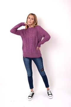 Sweater tejido con trenzas verticales. - tienda online