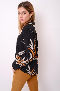 Camisa de fibrana estampada. Estampas variadas - Proverbio