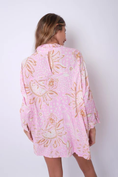 Camisa de lino oversize, estampa de flores. en internet