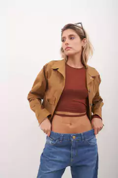 Campera de gabardina