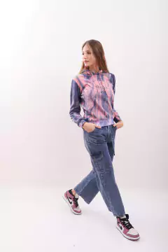 Buzo de friza ,batik , con estampa . en internet