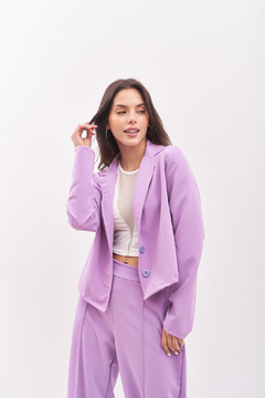 Blazer corto de crepp. - comprar online