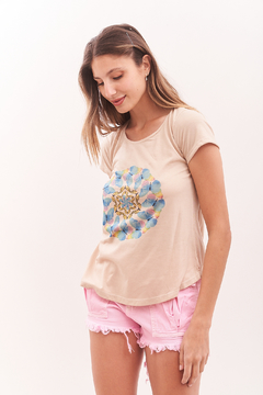Remera de modal, sublimada, corte evasé. - Proverbio