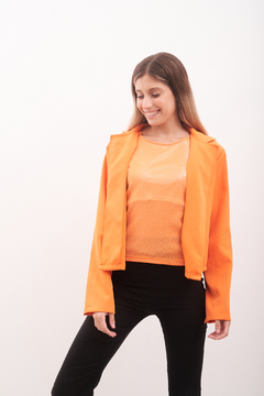 Imagen de Musculosa de tul , con lurex y top por debajo.