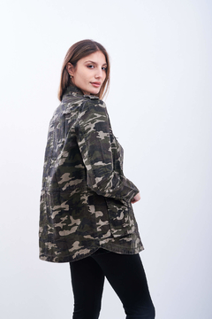 Chaqueta camuflada