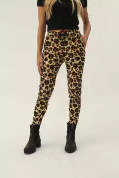 Imagen de Pantalon de bengalina , elastizado.animal print.