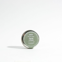 Bálsamo labial cacao y coco.