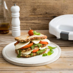 Sandwichera Electrica YELMO - Ref : A7250220 - comprar online