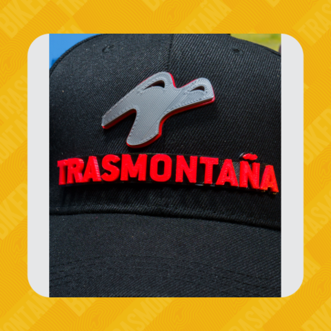 Gorras #TrasmontañaBiker visera plana