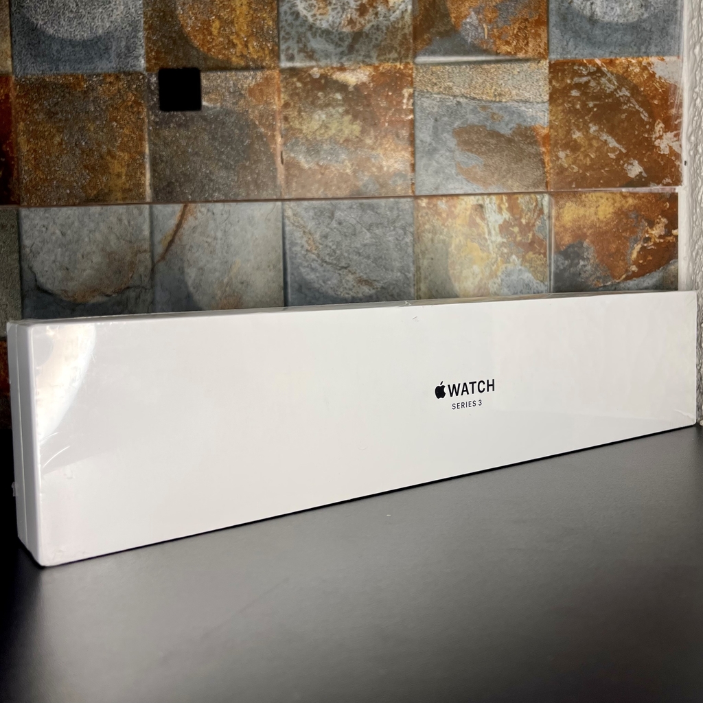 apple watch series 3 lacrado