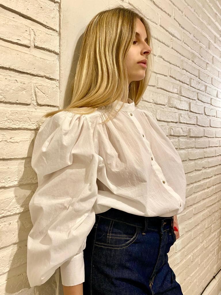 Blusa Peonia blanca - Comprar en heavy
