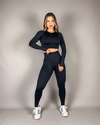 Cropped manga longa- Preto