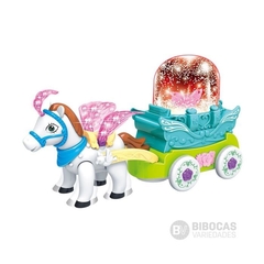 Brinquedo Bate e Volta Musical Carruagem Neve DM Toys